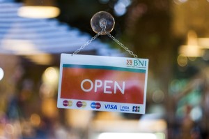 重大通报“顺欣茶坊透视辅助工具”(的确有挂)